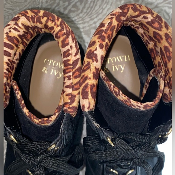 Leopard print Crown & Ivy boots, women’s size 9 - Picture 7 of 8